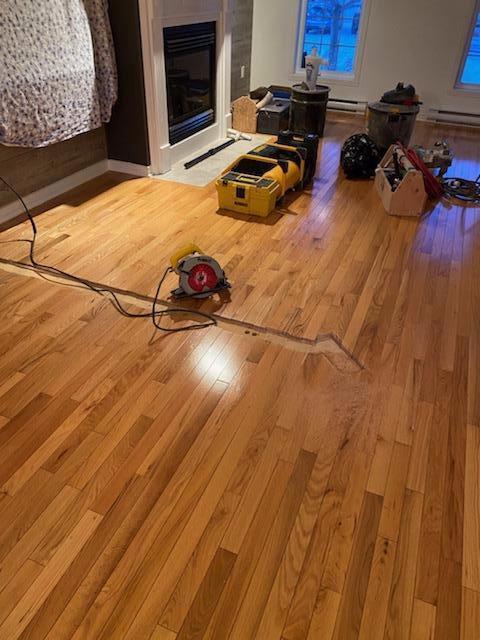 Floor Varnishing in Saint-Jacques