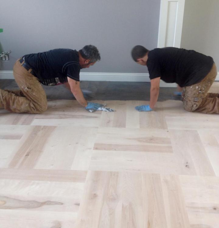Floor Varnishing in Saint-Jacques
