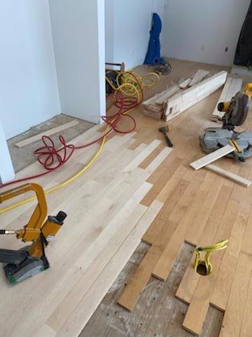 Floor Installation and Repair in Saint-Jacques